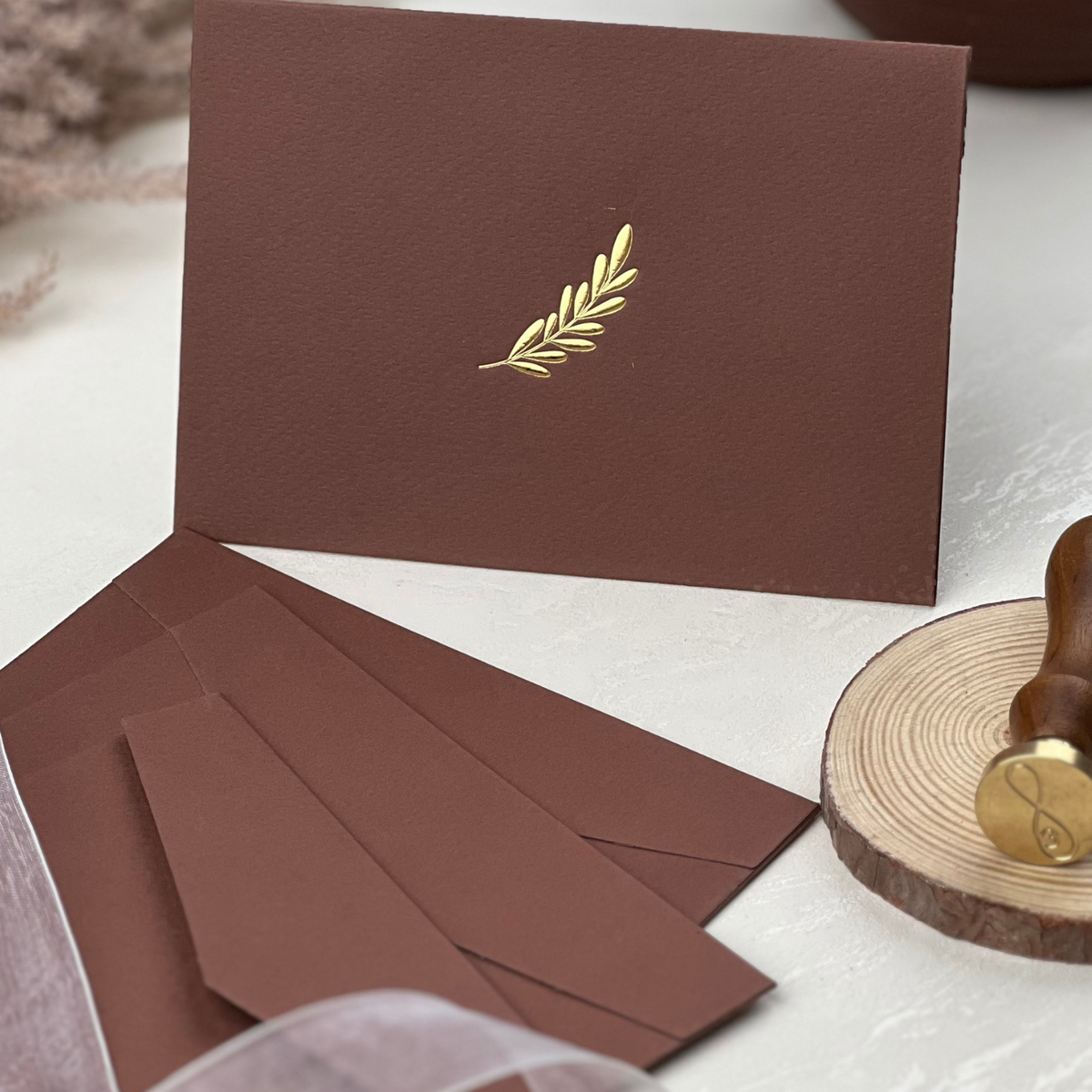 Luxury Envelopes: The Secret to Premium Event Invitations and Announcements