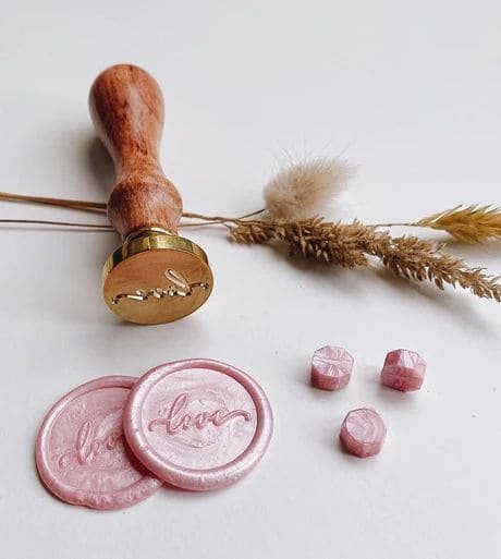 What Are Edible Wax Seals? A Guide for Bakers and Pastry Lovers