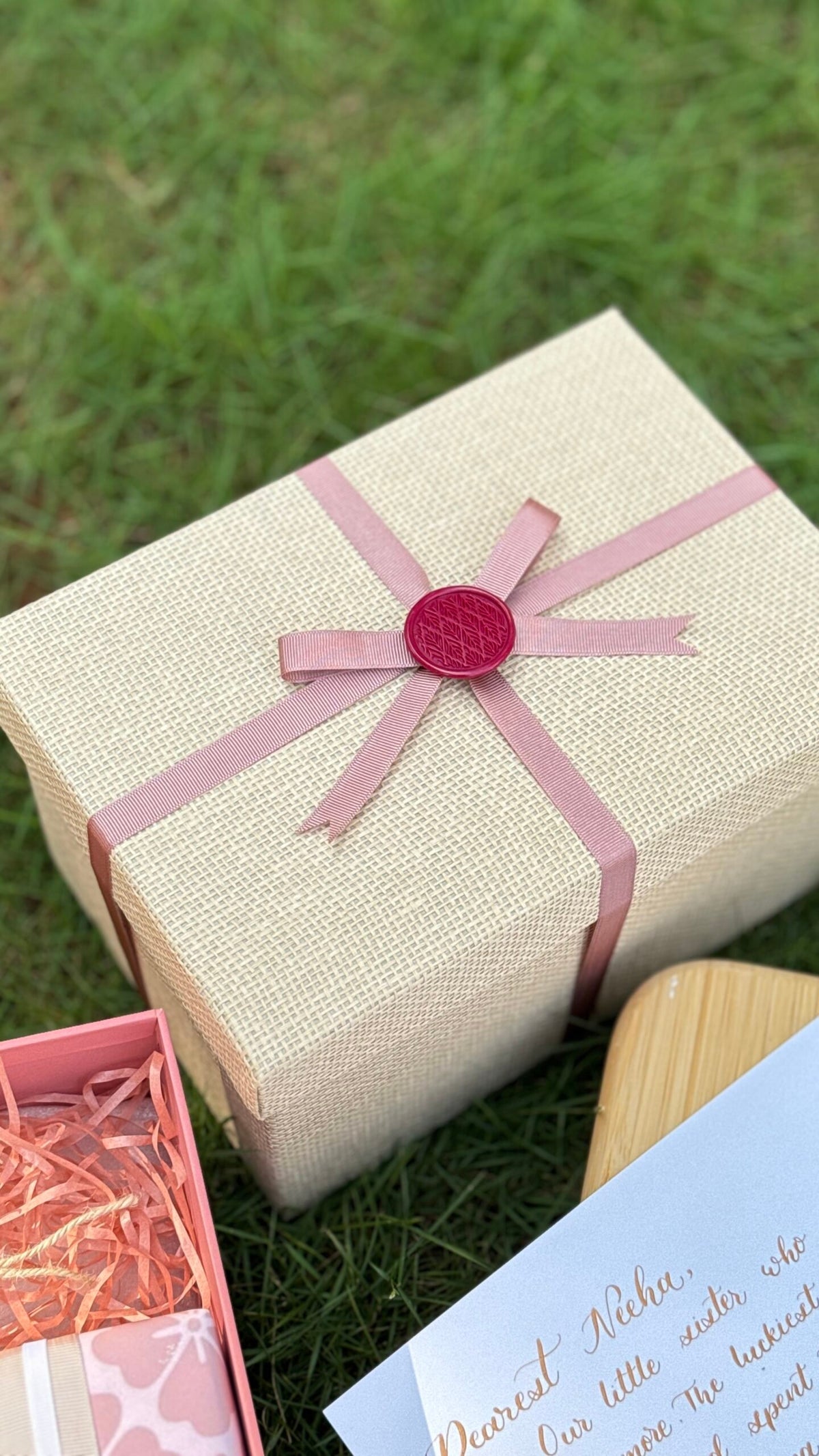 Eco-Friendly Gifting: How Handmade and Sustainable Products Make a Difference