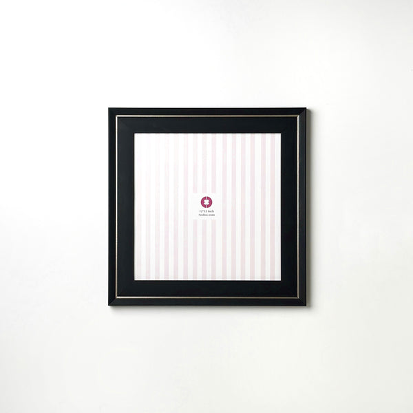 Black with Silver Lining Photo Frame (12*12”)