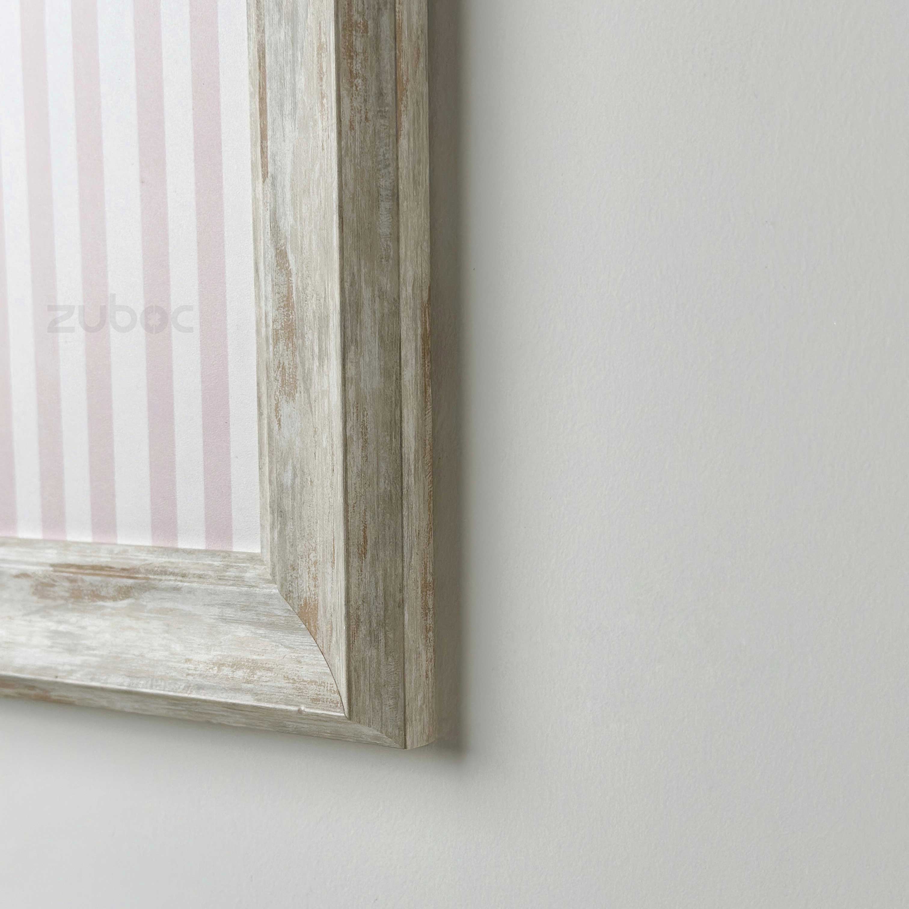 White Vintage Photo Frame (12*12”)
