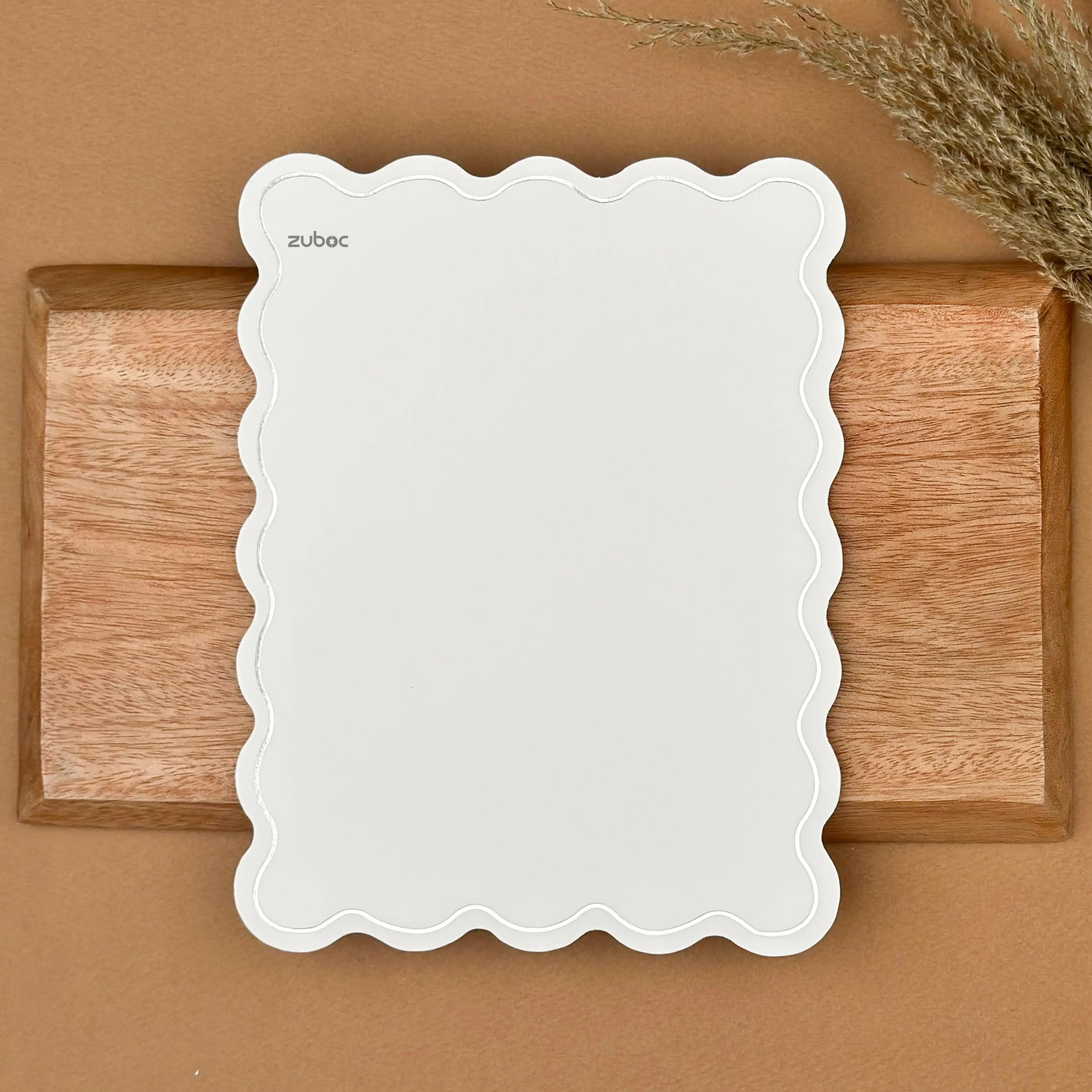 Silver Foiled Wave Insert