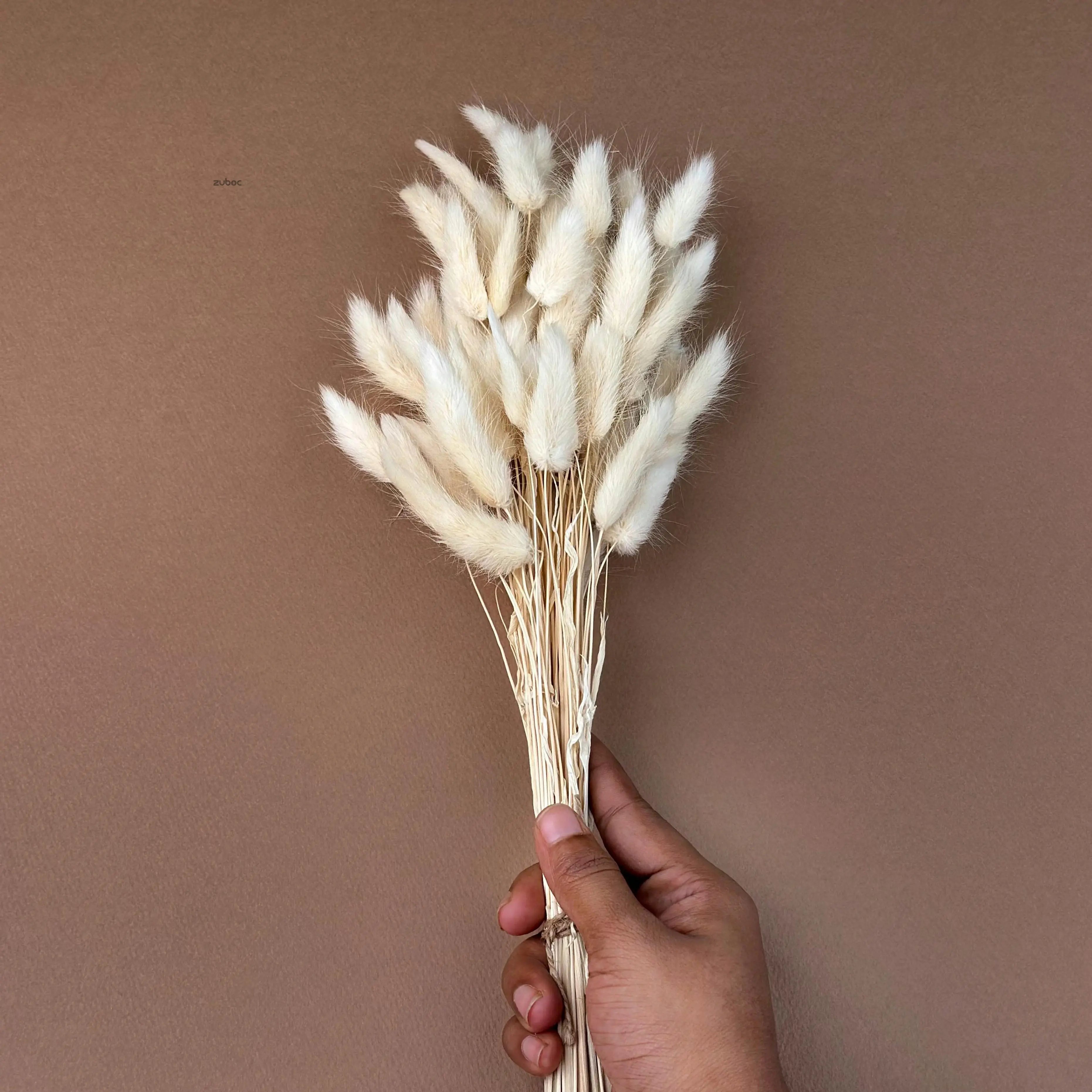 Mauve dry flower short for elegant gift wrapping and floral arrangements