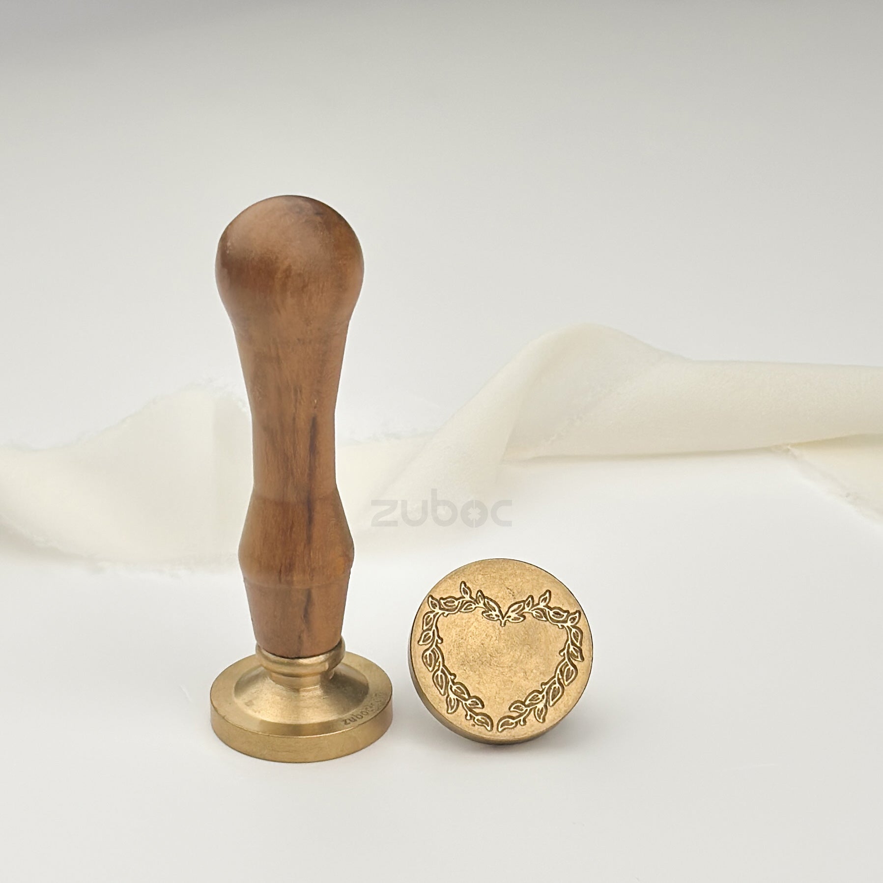 Heart Wreath Wax Stamp with Wooden Handle
