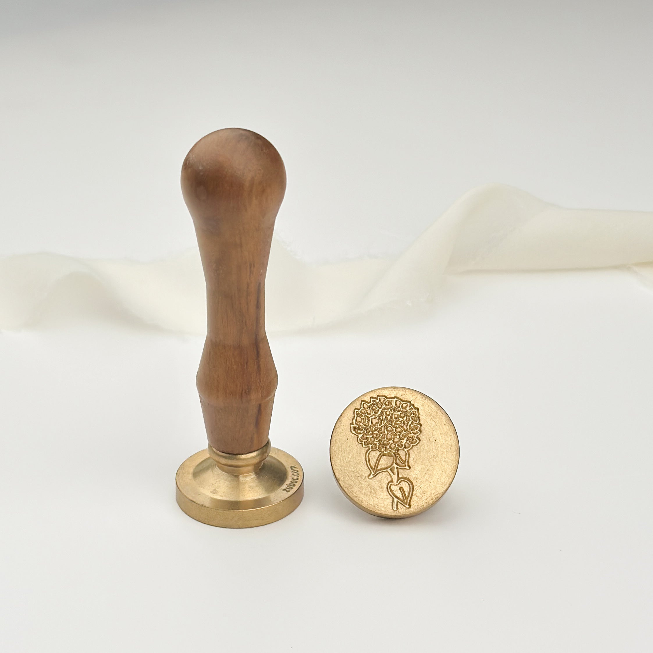 Hydrangea Wax Stamp with Wooden Handle