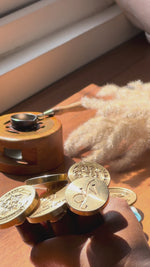 Custom Round Wax Stamp with Wooden Handle