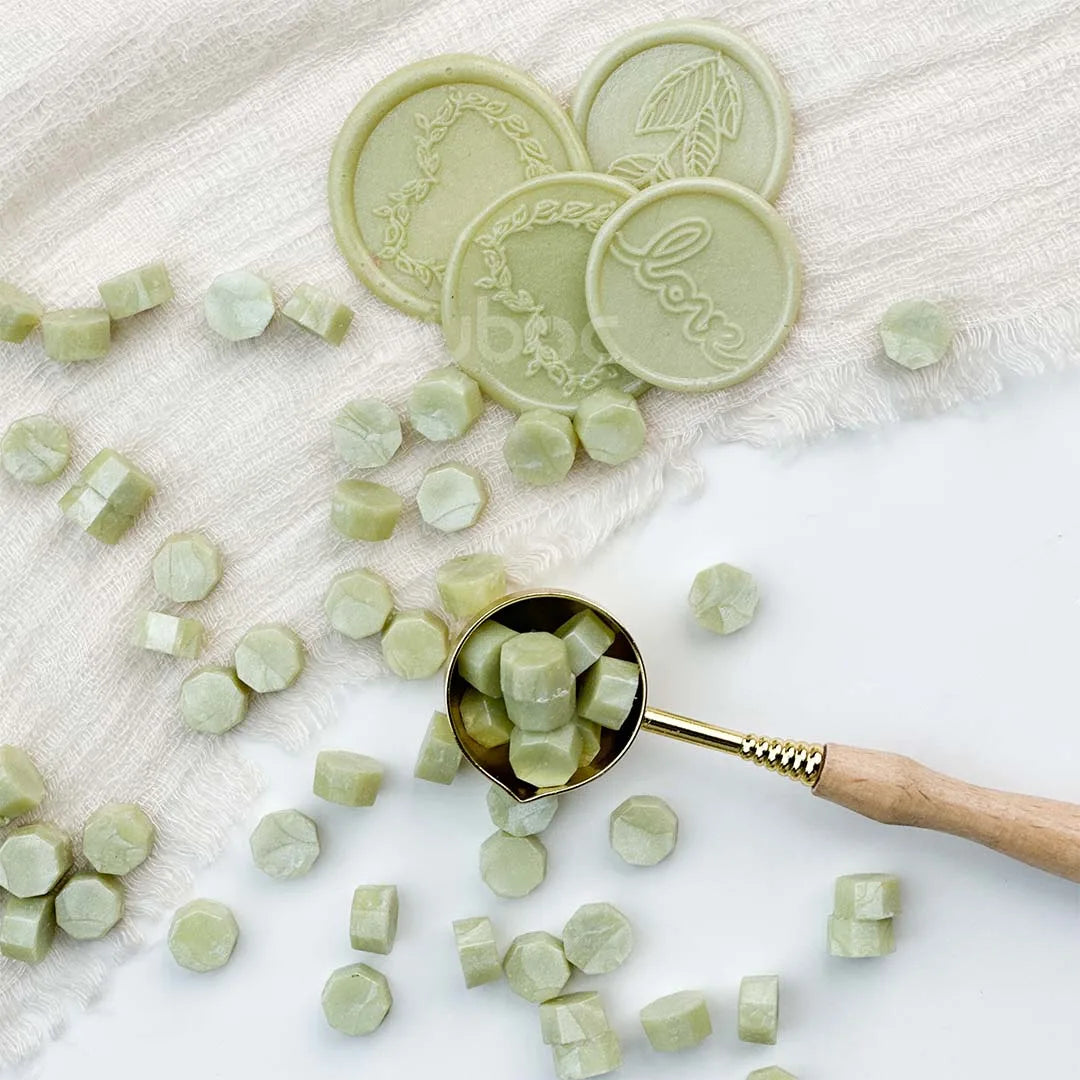 vanilla wax beads - 30 grams