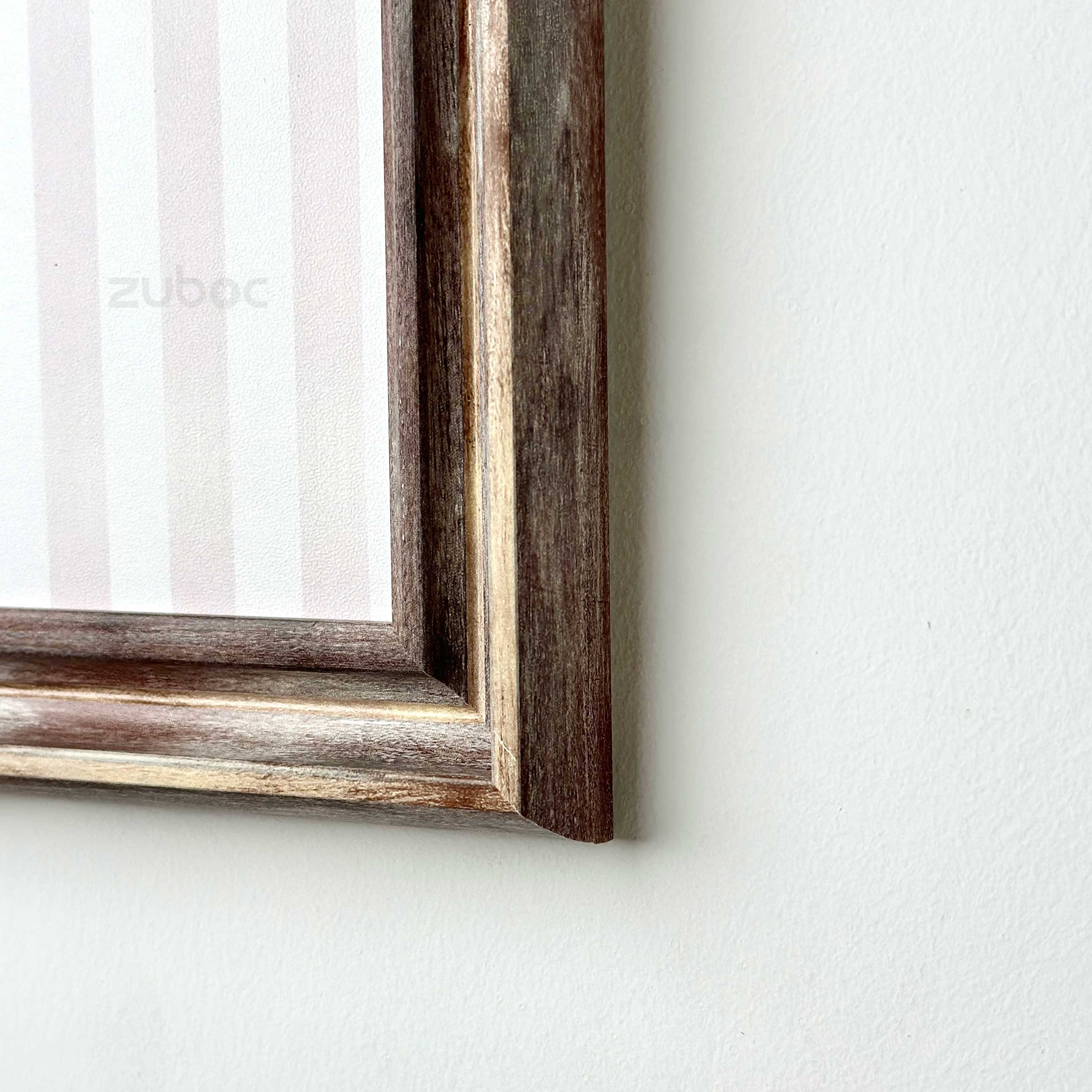 1” Vintage Wood Photo Frame (8x8”)