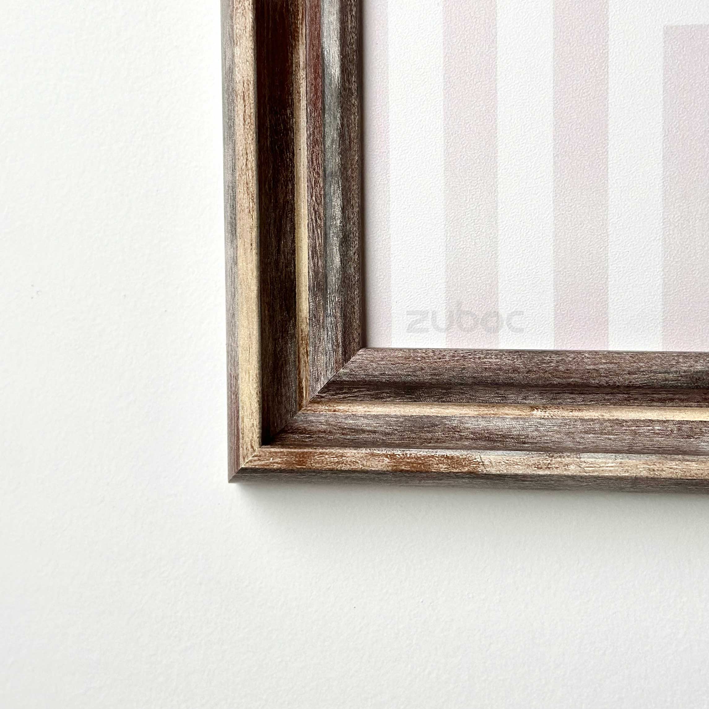 1” Vintage Wood Photo Frame (8x8”)