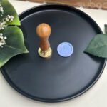 lemon-2-wax-stamp-round-brass-teak-wood-handle-3