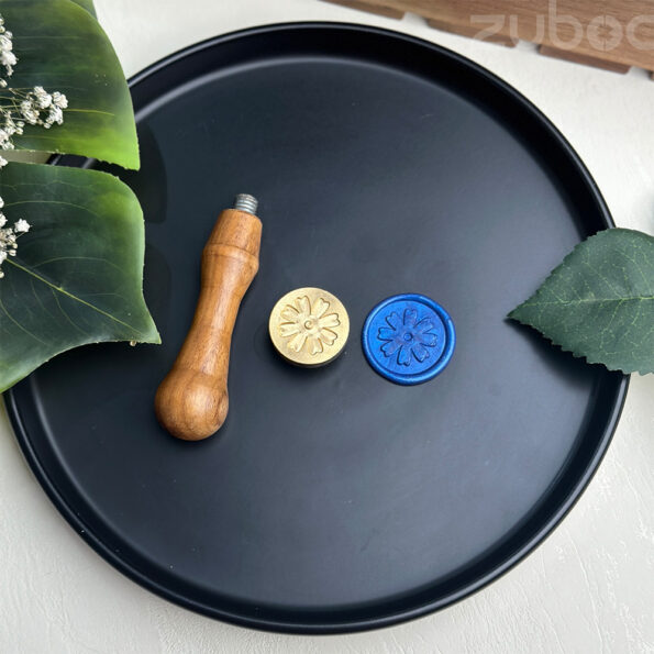 Flower wax seal stamp with smooth wooden handle -2