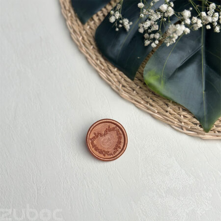 Bronze Gold Heart Wreath Wax Seal from Zuboc