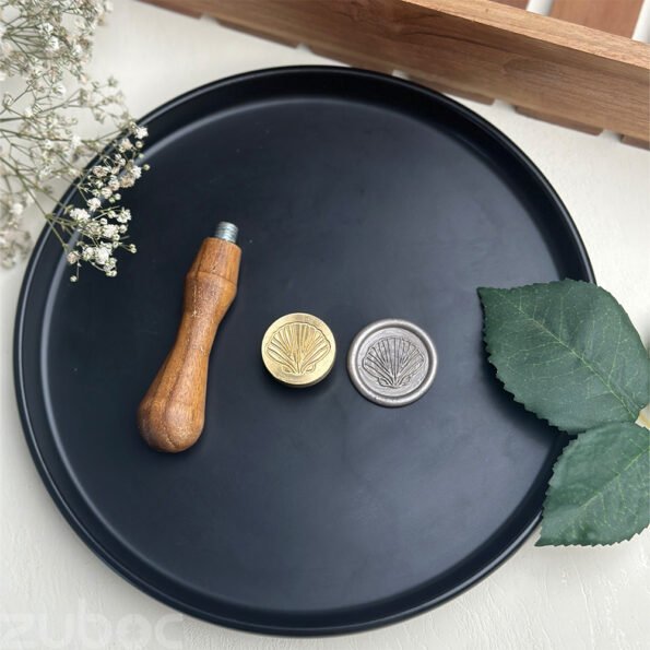 Shell custom wax seal stamp with a wooden handle -2