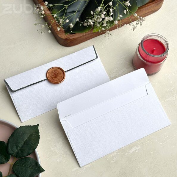 Normal white foiled money envelope with bronze gold envelope wax seal-1