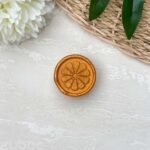 Orange Slice Wax Seal in Light Gold, 2.5 cm round wax seal from Zuboc